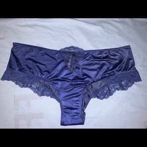⭐️ 2/$18 Sale ⭐️  Victoria’s Secret Very Sexy Cheeky Panty